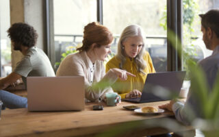 Qu'est-ce que la segmentation transactionnelle ? | Modèle RFM dans le commerce électronique