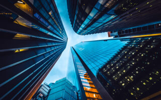 Les résultats disparates des expansions du crédit privé financées par les banques et par les non-bancaires