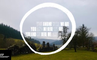 Vous et moi ici nous sommes - un éloge pour Roger John Coward