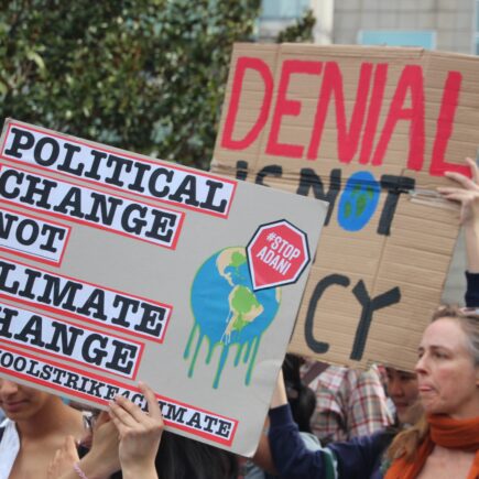 Laisser tout le monde derrière: la transition verte au milieu de la guerre violente