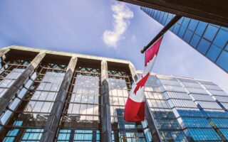 Les conditions financières affaiblies du Canada indiquent une croissance plus lente