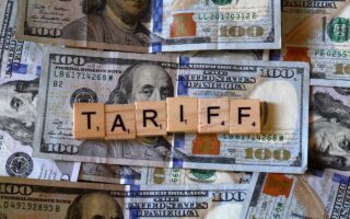 Les tarifs présentent de vrais risques pour le marché du travail américain