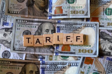 Les tarifs présentent de vrais risques pour le marché du travail américain