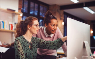 Stimuler la cybersécurité avec la protection de l'identité des employés