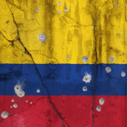 Narco-mythes et guerre néolibérale : pourquoi le conflit en Colombie s'est intensifié