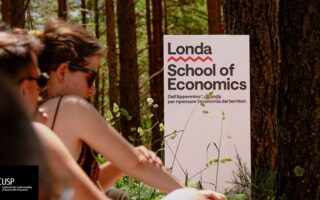 Pourquoi une nouvelle pensée économique peut – et doit – commencer à la marge