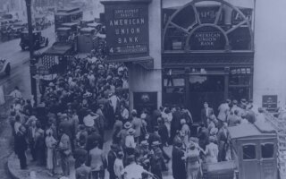 Black and white photo of a bank run on the American Union Bank which collapsed and went out of business on June 30, 1931.